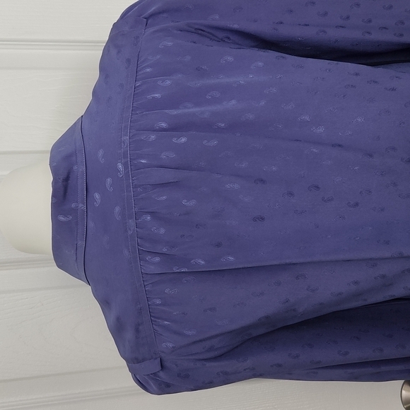 Gloria Vanderbilt Paisley Periwinkle Button Down Blouse - Picture 11 of 14